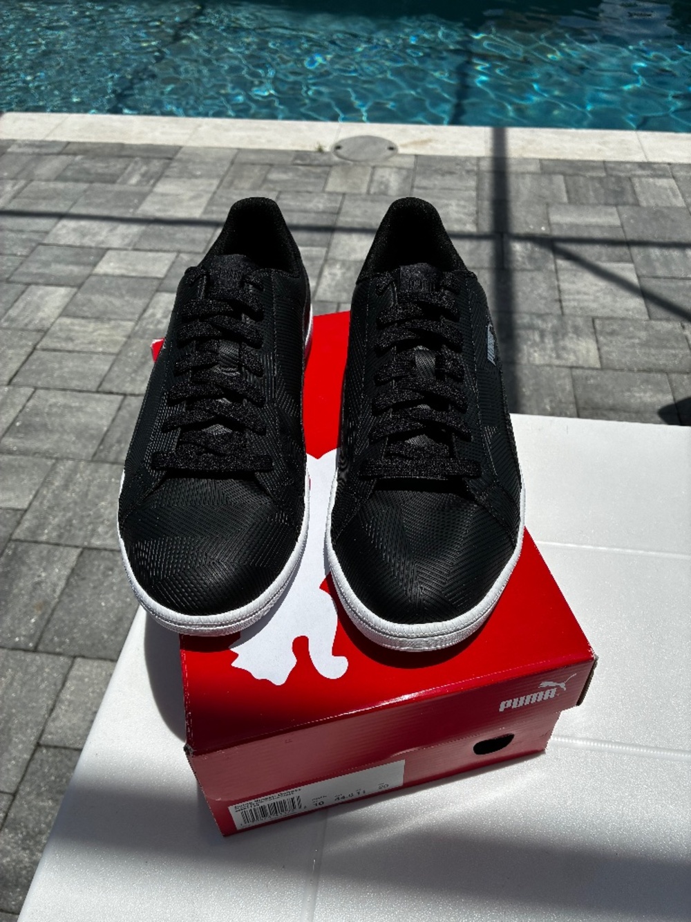 Mens Puma Smash Debo’s sneaker New in box size 10